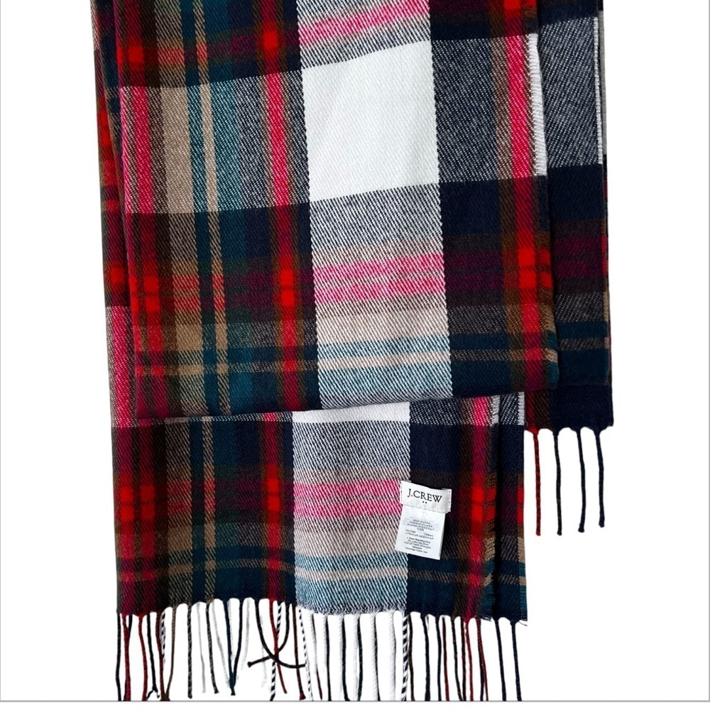 EUC J Crew Cabincore Juniper White Plaid Scarf - Picture 6 of 15
